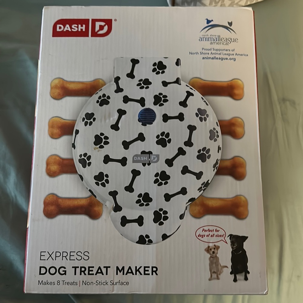 Dog treat maker
